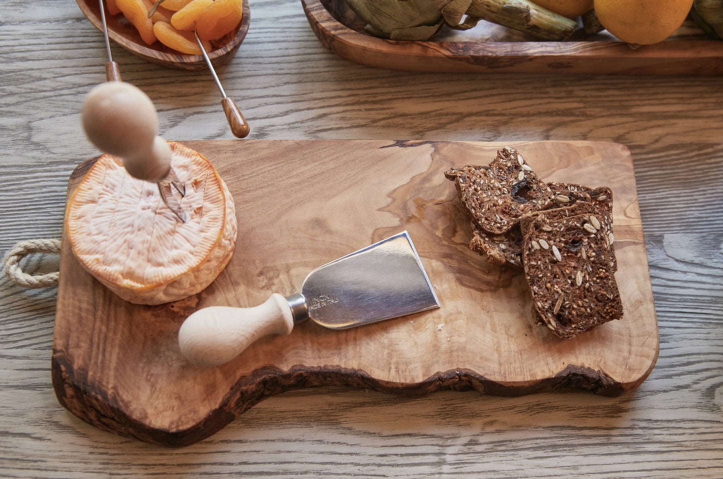 Italian Olivewood Charcuterie and Cheese Board - Rope Handle